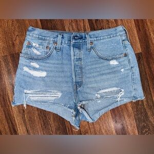 Women’s Levi’s 501 shorts size 30